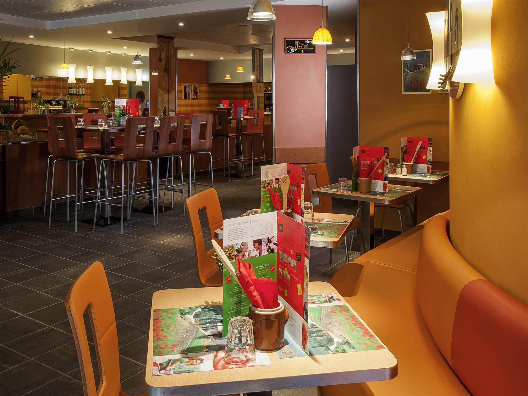 Отель Ibis Tours Centre Gare Экстерьер фото