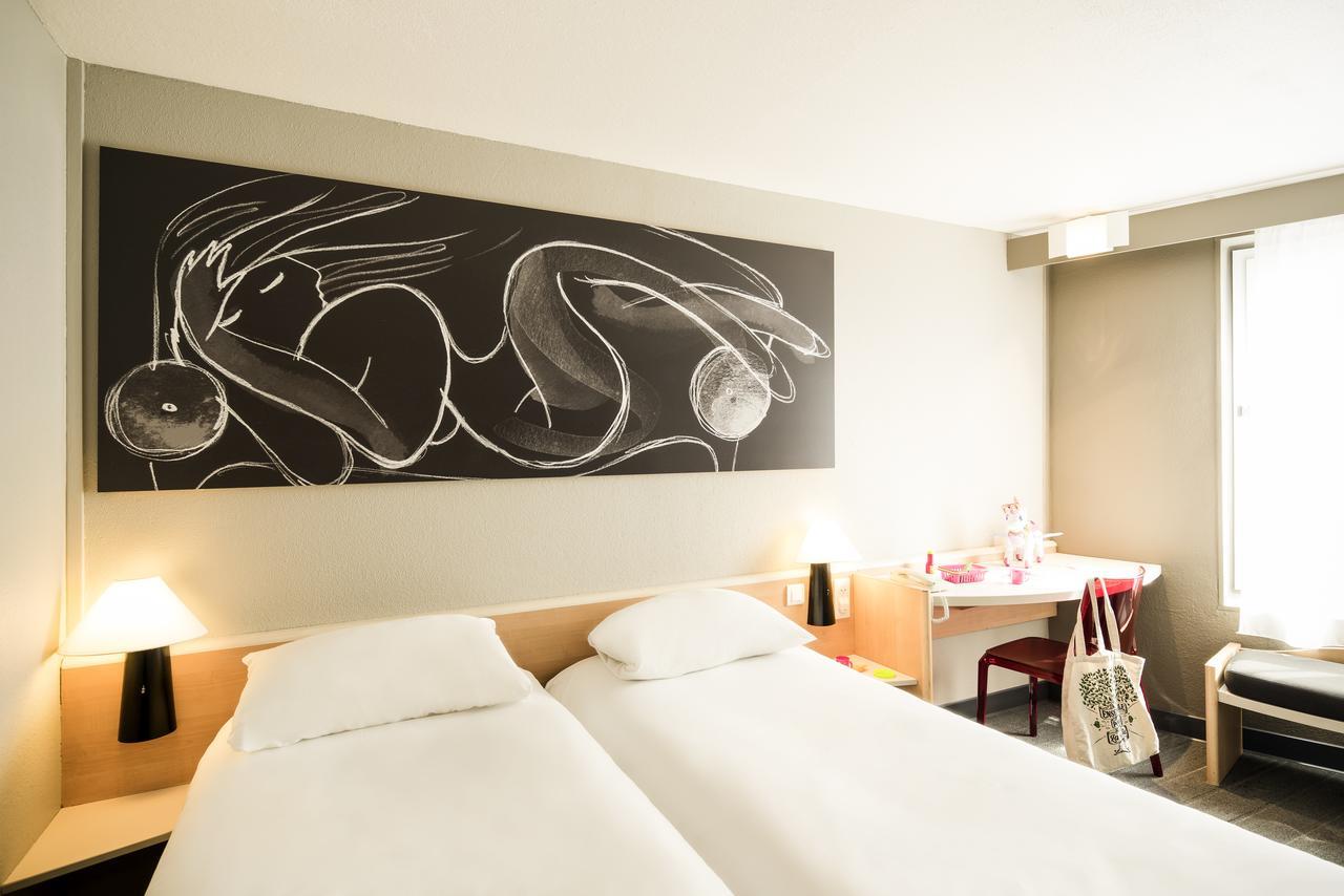 Отель Ibis Tours Centre Gare Экстерьер фото